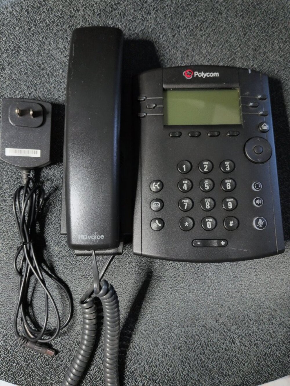 Polycom VVX 310 Phone, 6-line Gigabit IP with AC Adapter